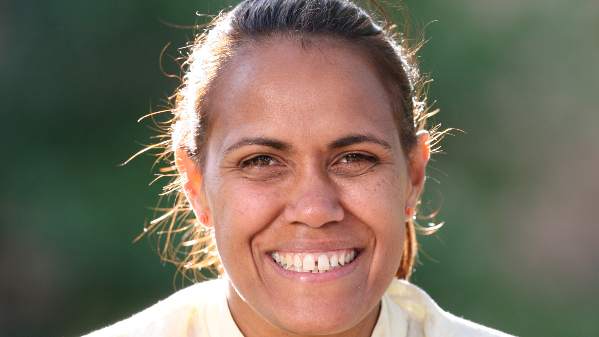 Head shot of Cathy Freeman