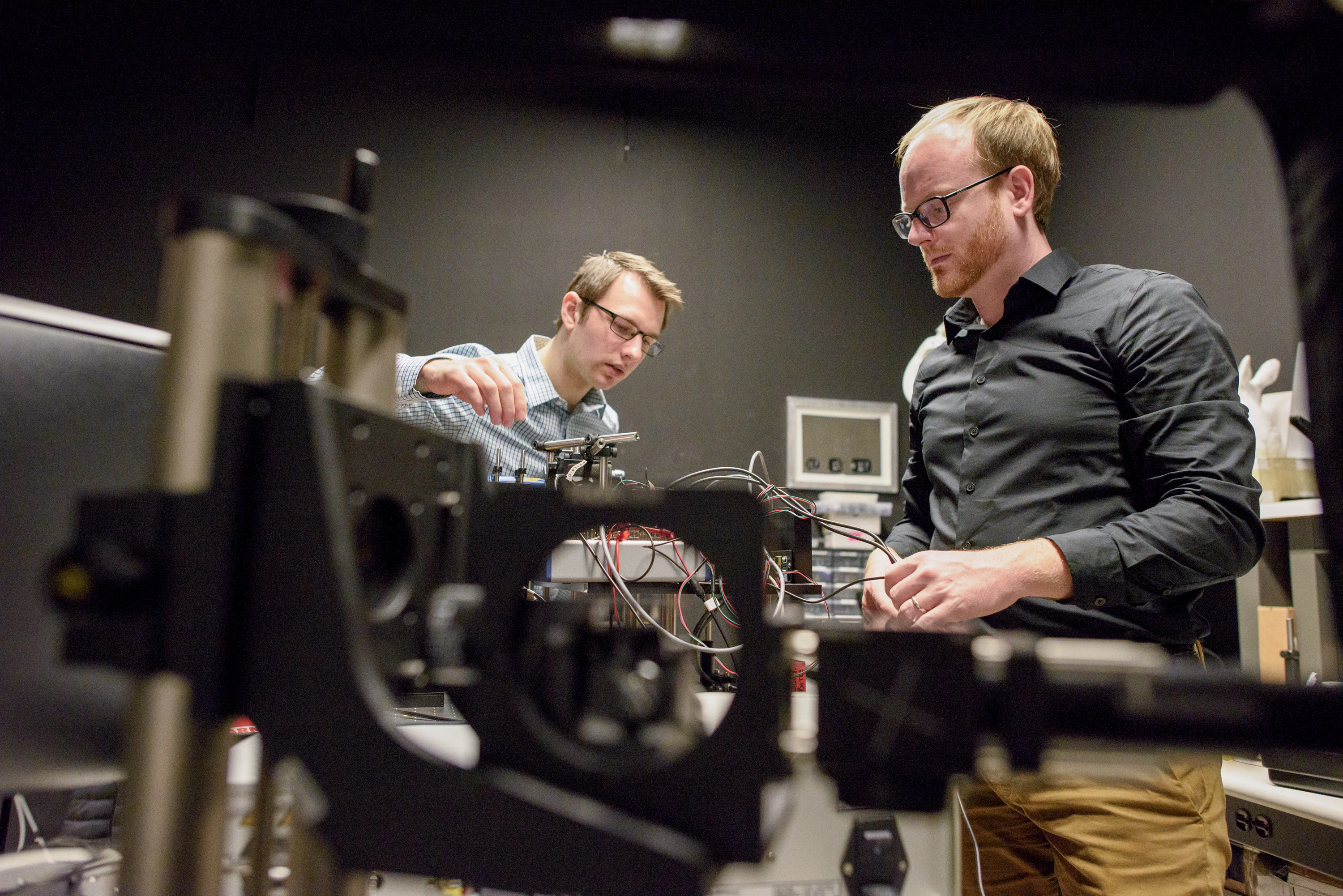 Gordon Wetzstein working with a graduate student in the Stanford Computational Imaging Lab.