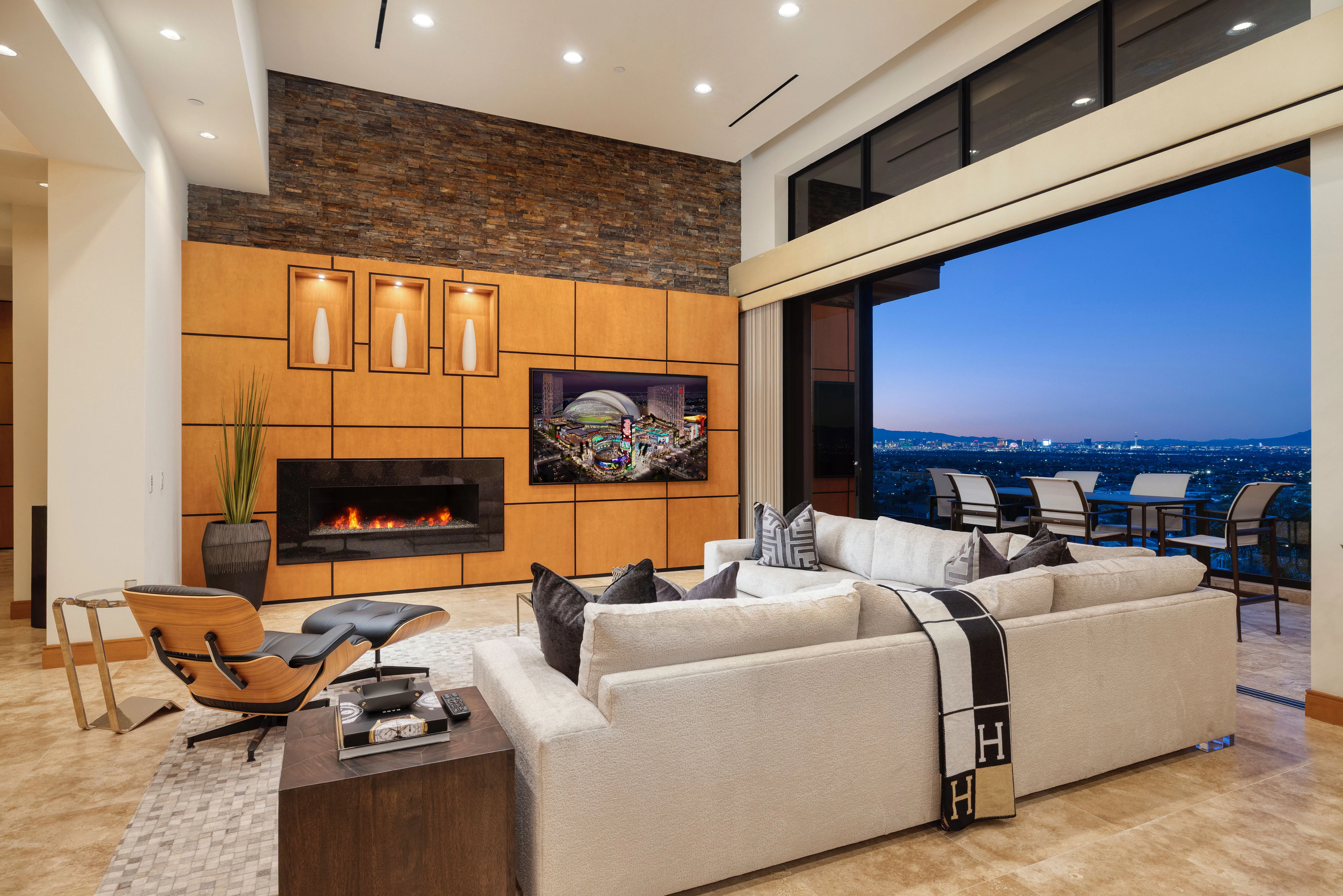 1492 MacDonald Ranch